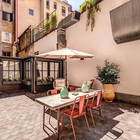 Apartment Decharme With Terrace In Monti *