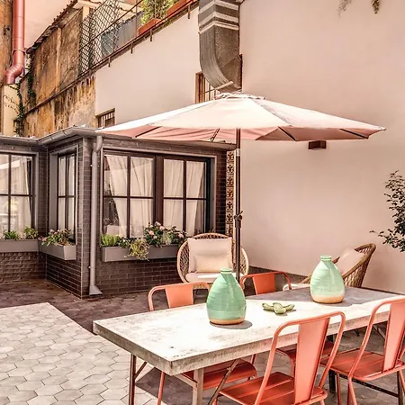 Decharme With Terrace In Monti * Rom